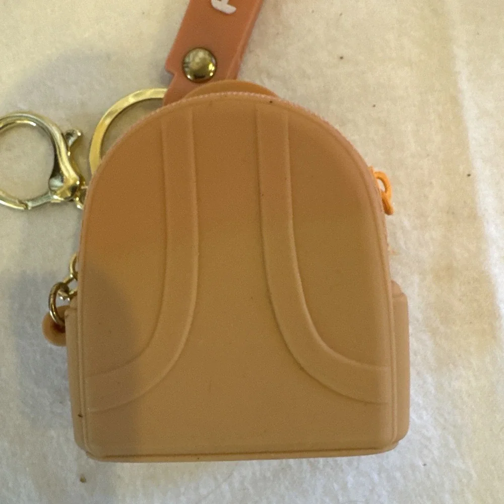 Shockproof Silicone Case for AirPods On Key Ring Soft Protective Cover Bag Charm